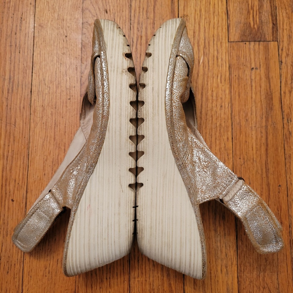 Fly London 39 Wedge Sandals Gold Metallic Leather Comfort Summer YAKIN 8.5 9 - Picture 5 of 10